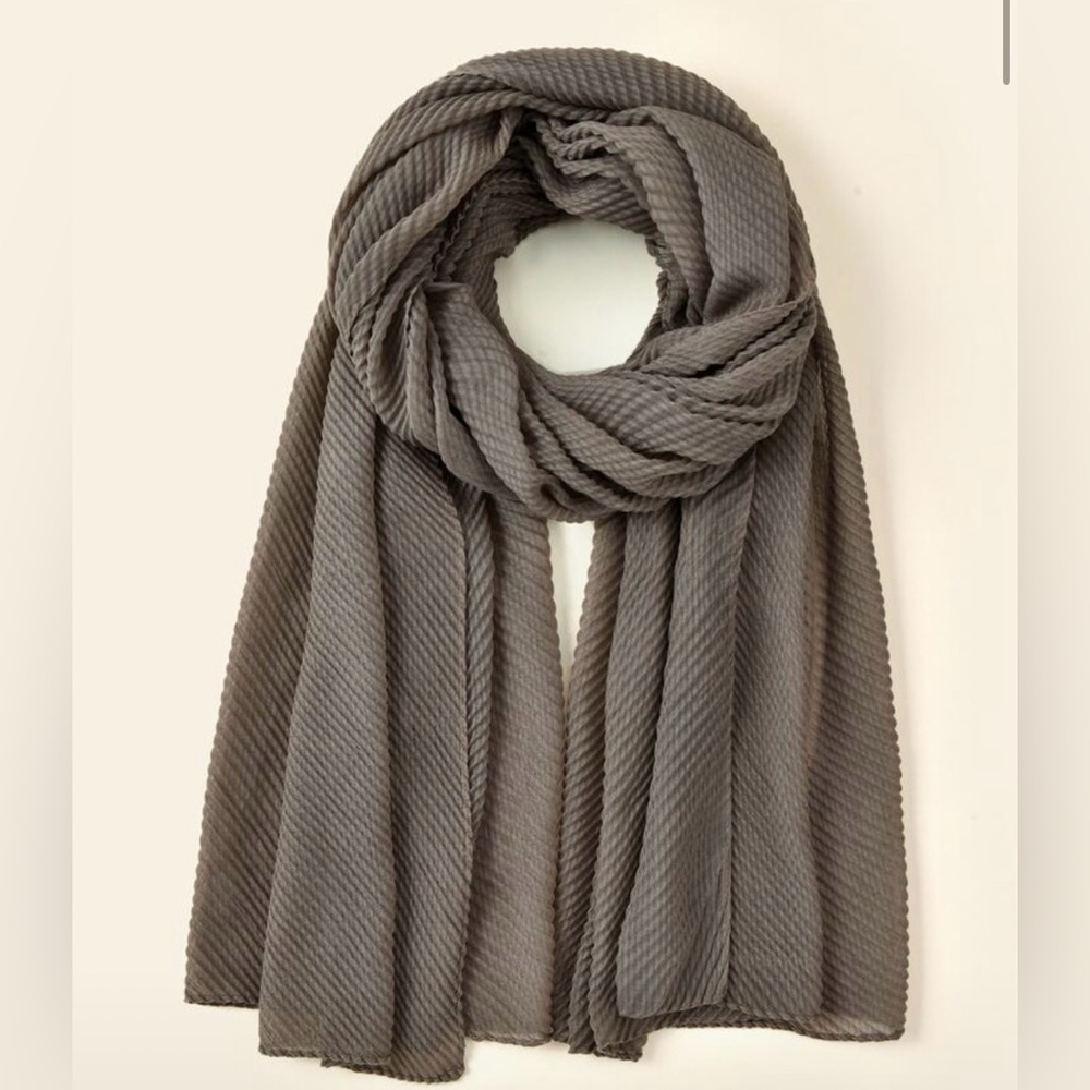 Textured Gray Scarf - Lightweight Winter Accessory
